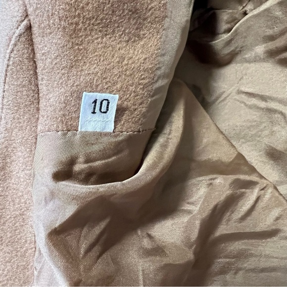 Gianni Versace Vintage 100% Wool Wrap-Tie Shoulder Pads Blazer Jacket Beige 10 - Picture 13 of 17